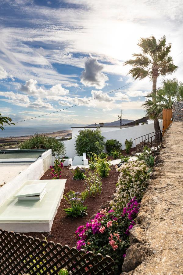 "New" Deluxe Designer Villa Infinity, With Panoramic Sea Views,Own Exclusive Heated Private Pool, Subtropical Gardens Tias Luaran gambar